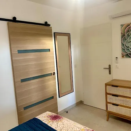 Blue -4 Etoiles-loggia-2 Parking Apartment Balaruc-les-Bains