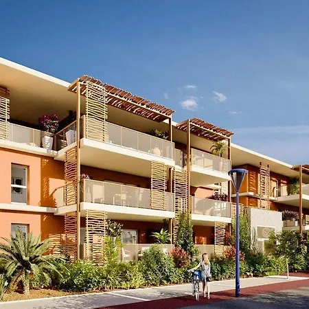 Blue -4 Etoiles-loggia-2 Parking Apartment Balaruc-les-Bains