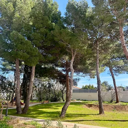 Blue -4 Etoiles-loggia-2 Parking Apartment Balaruc-les-Bains